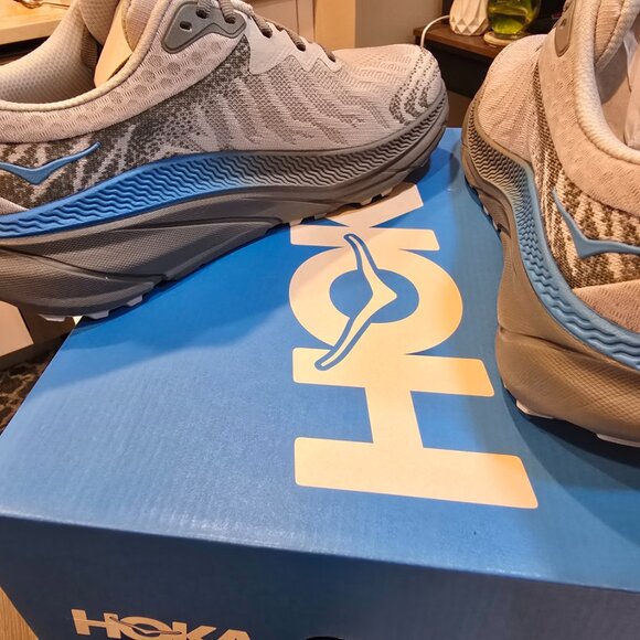 Hoka Women’s Challenger ATR 7 Wide Size 9D 1134500/SRDST Hiking Trail Running - Picture 9 of 11